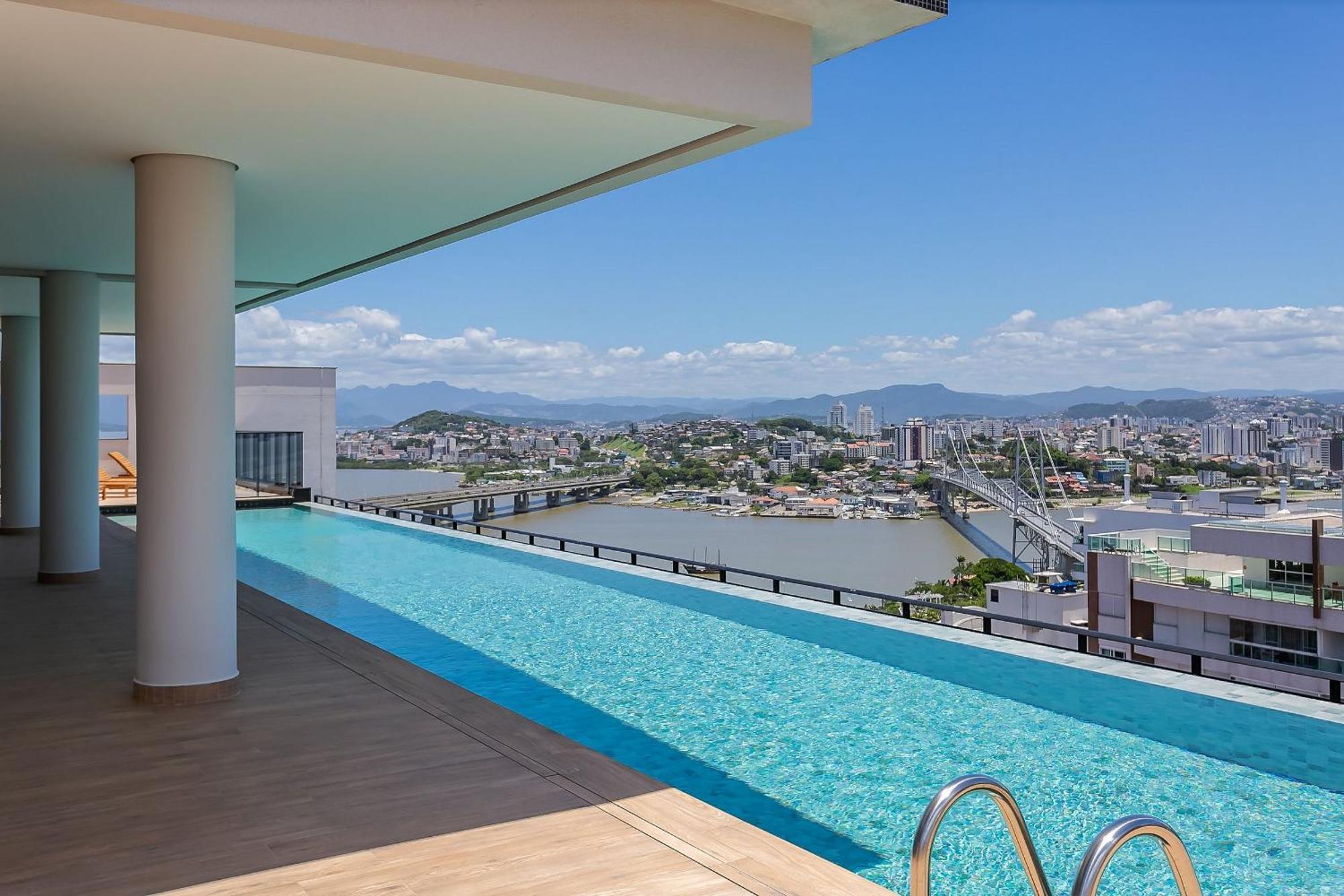 Apartamento Vista Mar | Beneficios Me2 | Foodhall #ttv701 Florianopolis